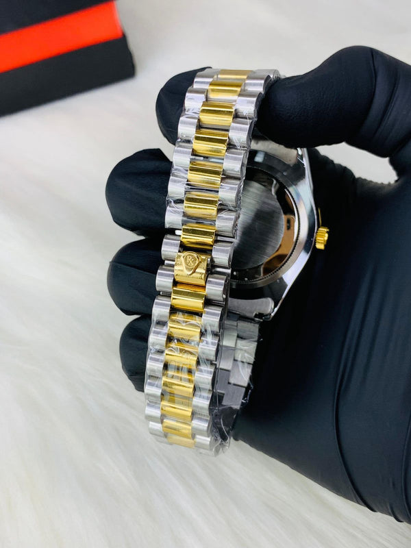 Premium Men's Luxury Quartz Watch | Stainless Steel with Date