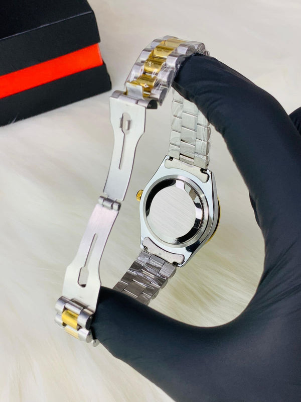 Premium Men's Luxury Quartz Watch | Stainless Steel with Date
